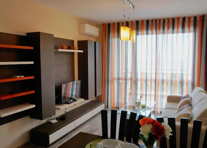 гардънс - Gardens Appartement Baltsjik