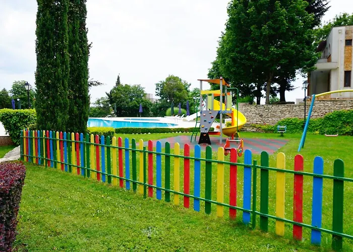 гардънс - Gardens Appartement