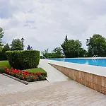 شقة гардънс - Gardens بالشيك