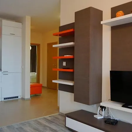 Apartment гардънс - Gardens *