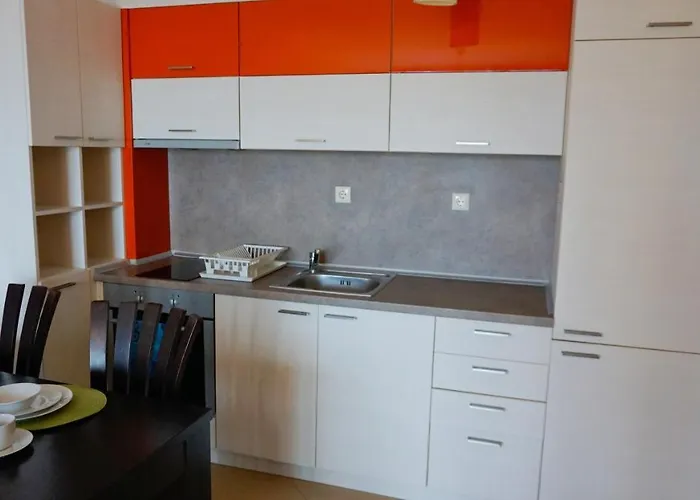 гардънс - Gardens